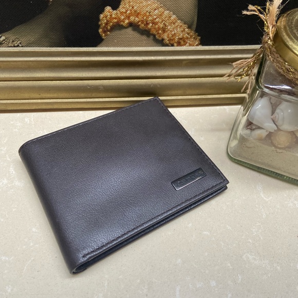 Calvin Klein Other - Calvin Klein Leather Wallet. UNISEX